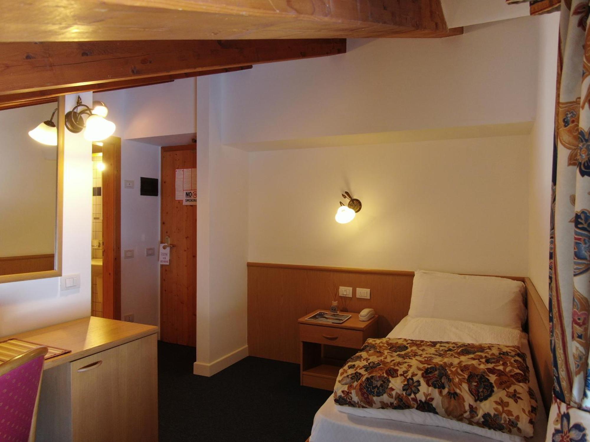מדונה די קמפיליו Hotel Fortini מראה חיצוני תמונה