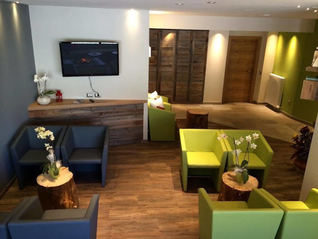 מדונה די קמפיליו Hotel Fortini מראה חיצוני תמונה